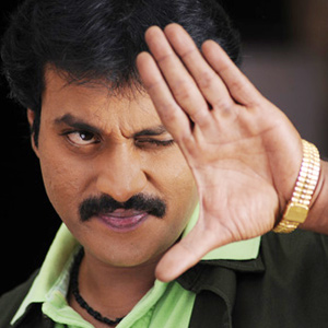 Sunil feeling the heat with 'Veera'