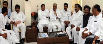 T Cong leaders agree to discuss Hyderabad as common capital