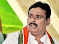 Congress leaders back Danam