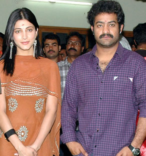 Can Tarak gel well with Shruti?