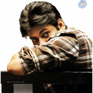 Media Tarnishing Pawan's Image?