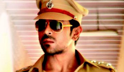 'Naayak' Action Affects 'Zanjeer' Date