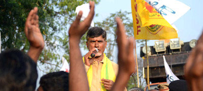 Naidu faces T-heat in Warangal