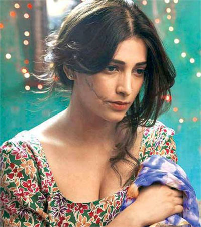 Shruti is Unstoppably Red Hot