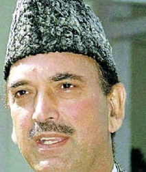 T-decision in one month, claims Azad