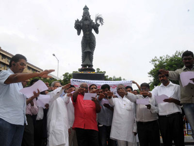 Samaikhyandhra activists plan mass protests