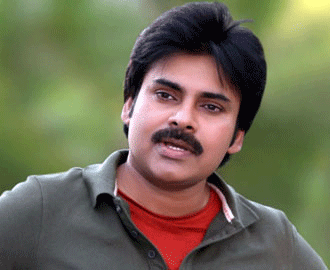 Pawan Rubbishes Tiffs with Chiranjeevi