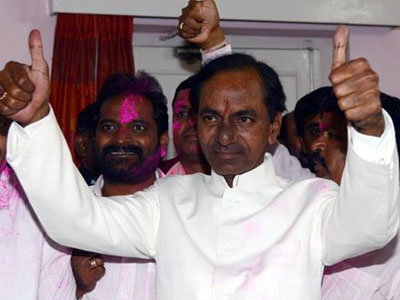 KCR says no to tie-up with Congress