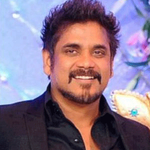 Nagarjuna's Voluntary Move of Dismantling It