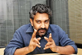 Rajamouli Copied 'Rudhramadevi'?