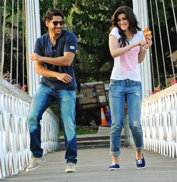 ‘Dohchay’ Gets Nagarjuna Support