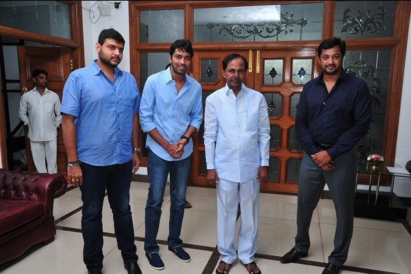 Allari Naresh Meets KCR