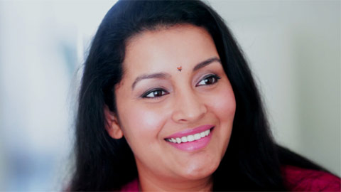 Renu Desai @ 'Gabbar Singh 2' Shoot!?