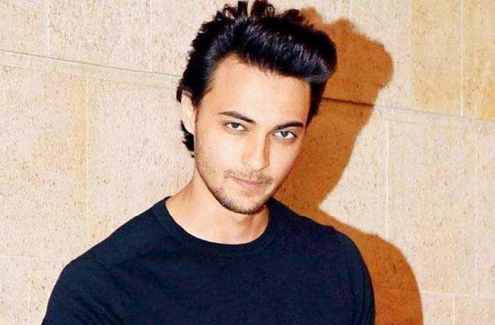 Aayush Sharma waiting for Saaho, Robot 2.0