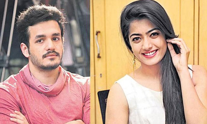 Akhil Takes Support of Another Top Heroine for a Reason!