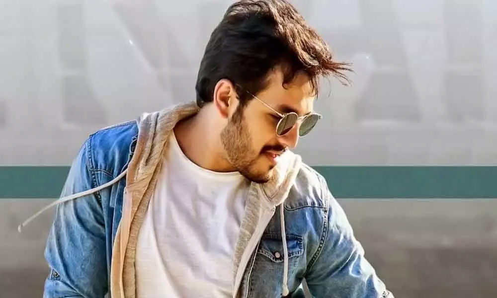 Akhil to make his Bollywood debut?