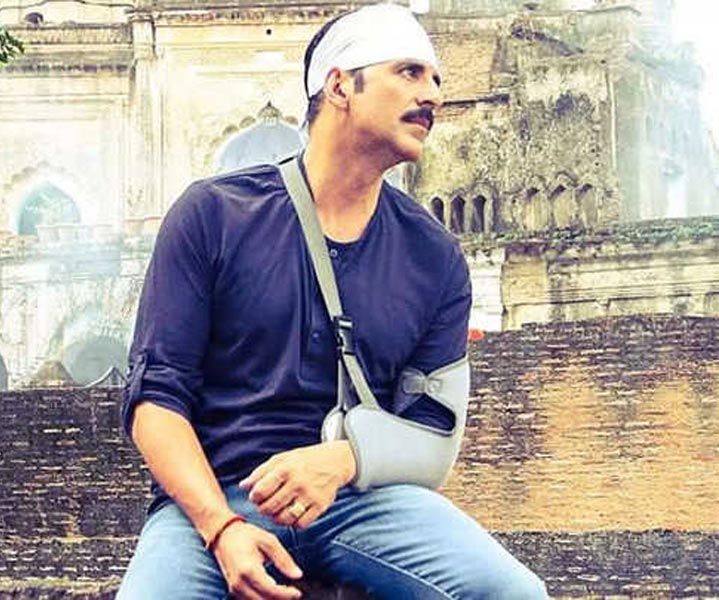 Akshay Kumar injured