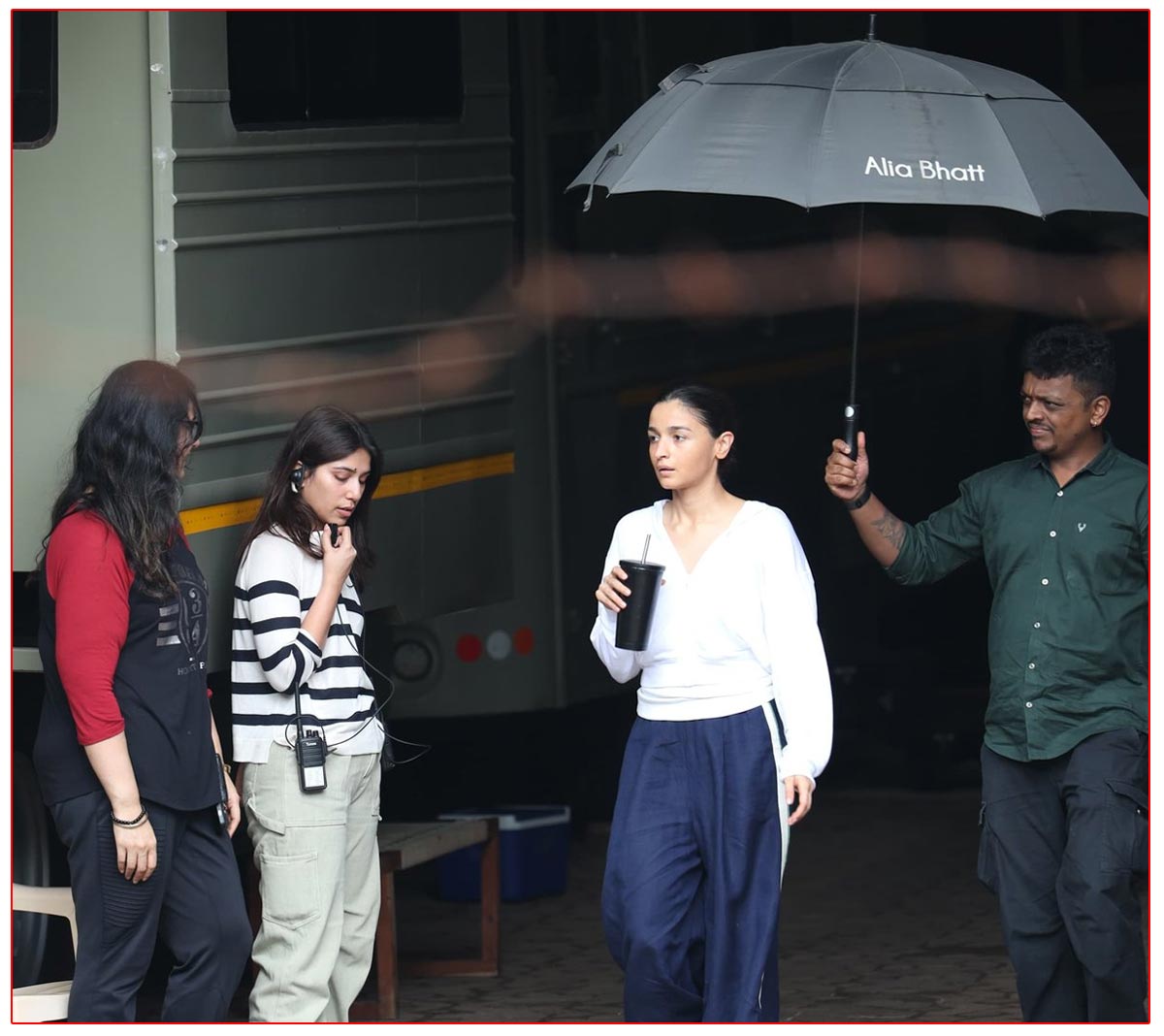 Alia Bhatt Snapped In The Sets Of Alpha 