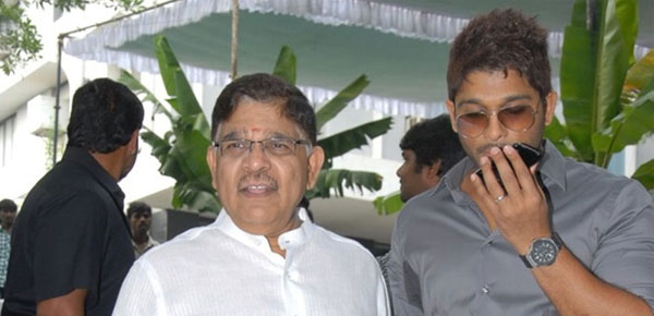 Allu Aravind Happy with Sarrainodu Hit, Bunny Elated with Awards