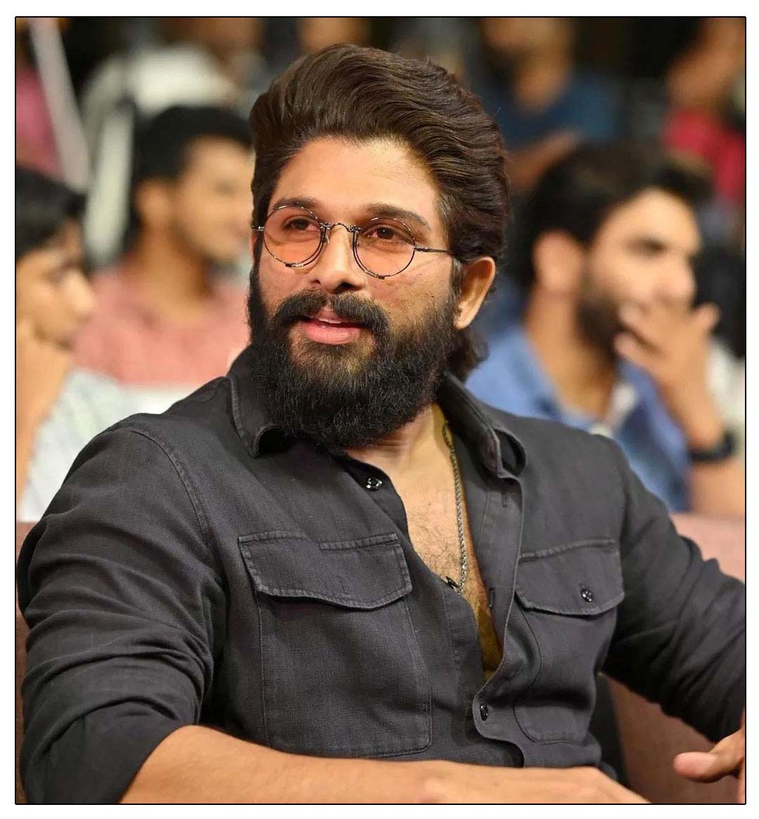 Allu Arjun appeared before the Nampally Court to comply to the bail conditions