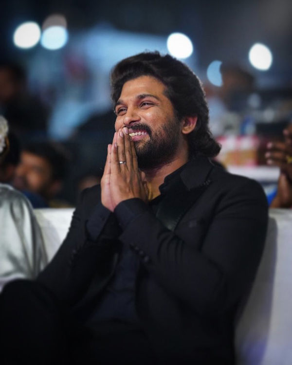 Allu Arjun Turns Emotional