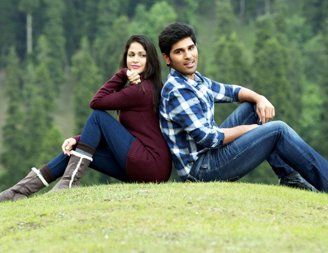 Allu Sirish, Lavanya Tripathi Srirasthu Subhamasthu Trailer