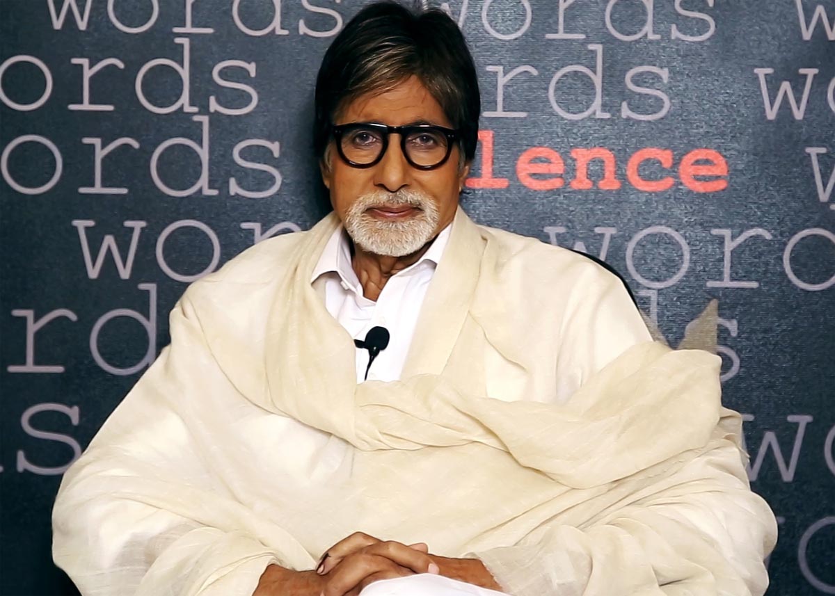 Amitabh Bachchan makes doctors angry