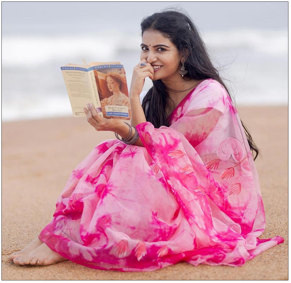  Ananya Nagalla Sparkles In A Pink Saree