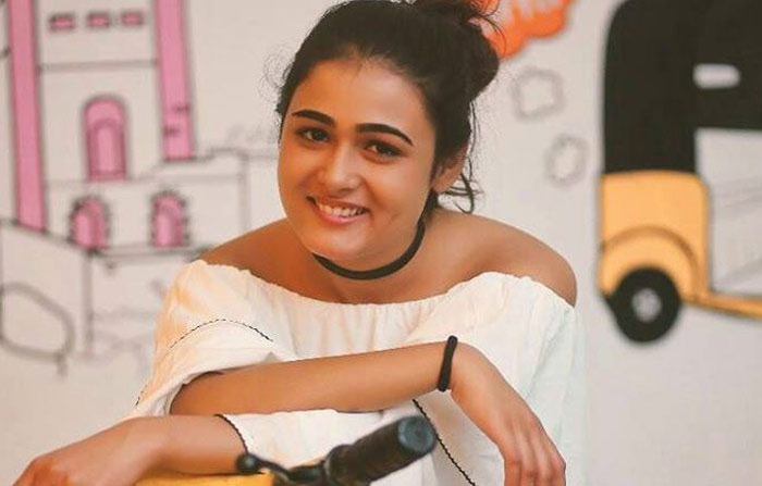 Arjun Reddy Heroine Shalini Pandey