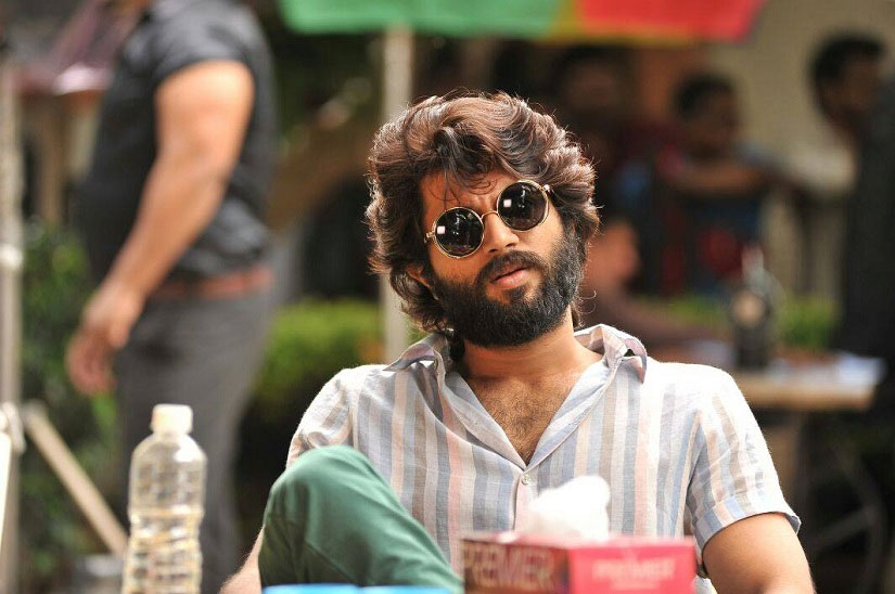 Arjun Reddy Super Strong Collections in US