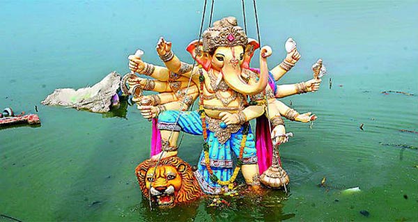 Balapur Ganesh Laddu Auction 2017