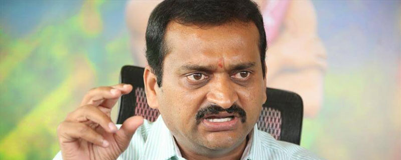 Bandla Ganesh Fires at Nandi Awards