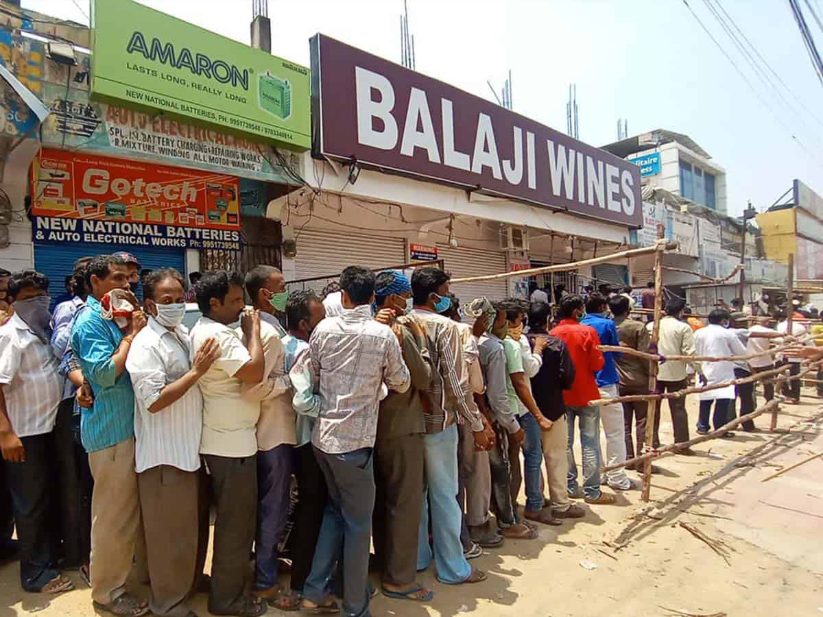 Beeline outside liquor shops 