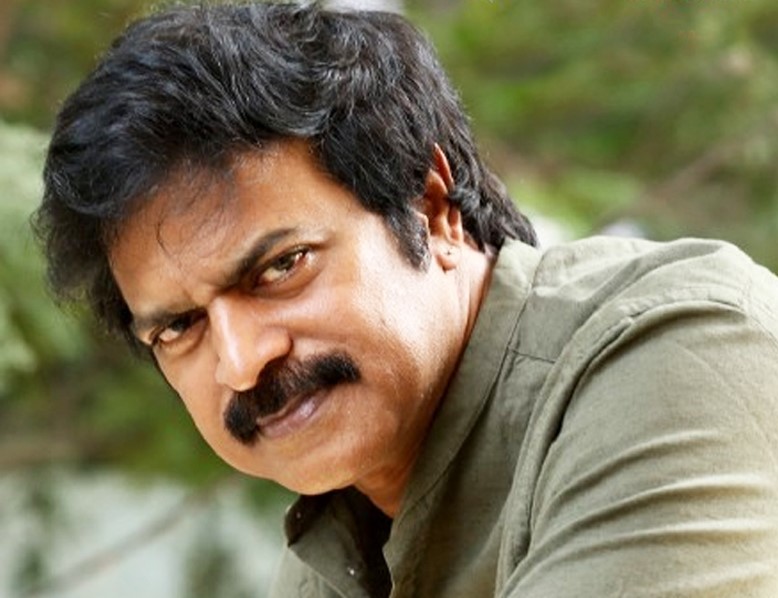 Brahmaji's indirect punch to Anasuya blocks minds