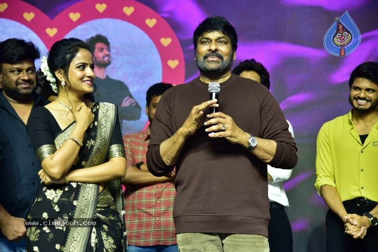 Chiranjeevi graces Baby success celebrations