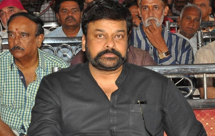 Chiranjeevi's Uyyalawada Narasimhareddy's Look!