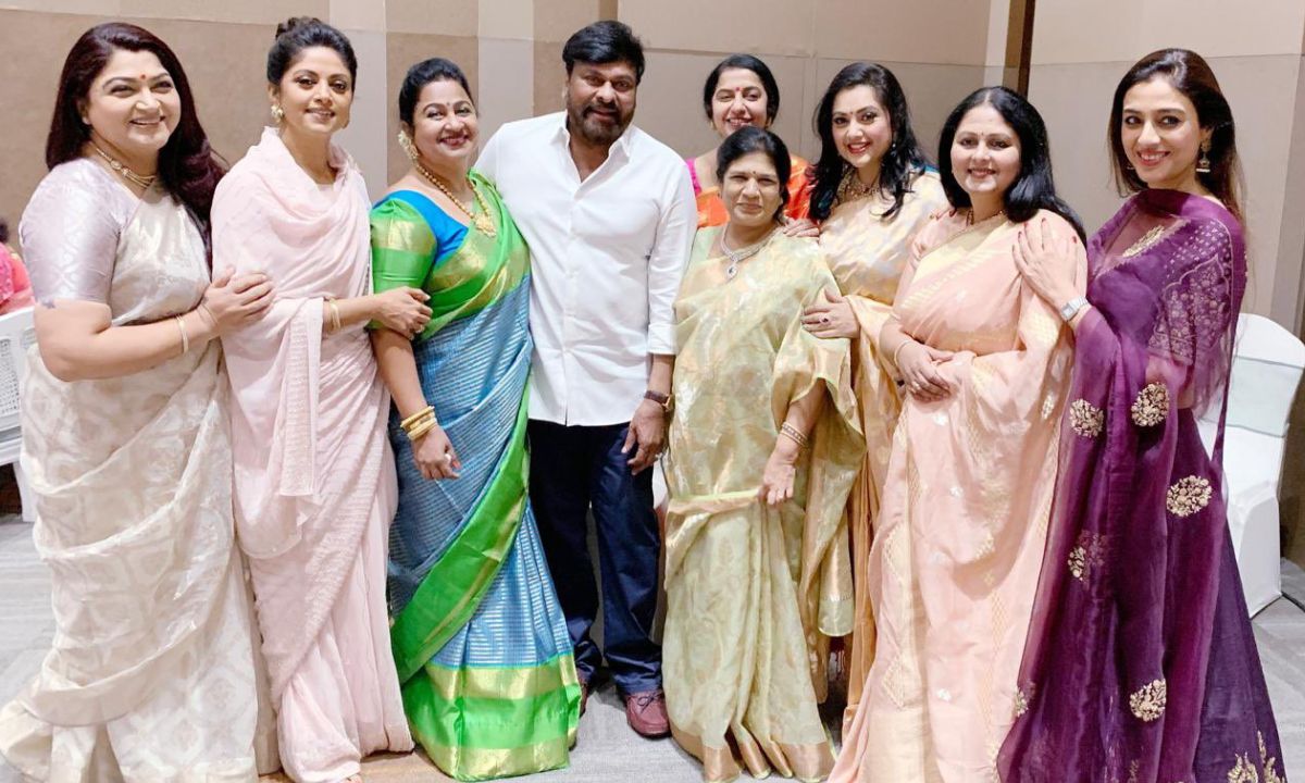 Chiranjeevi wishes on Womens Day