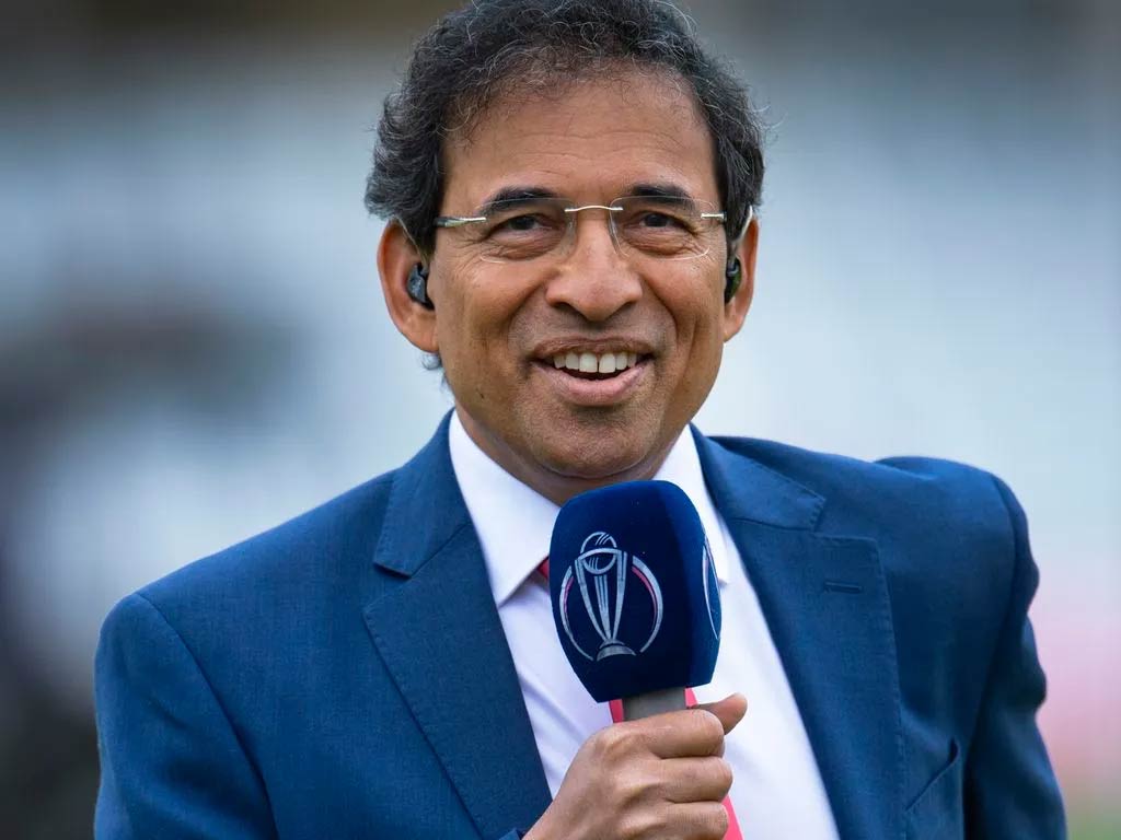 Cricket Commentator connection to Super Star