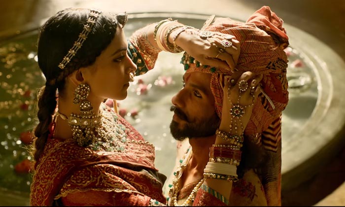 Deepika Padukone Padmavati Trailer