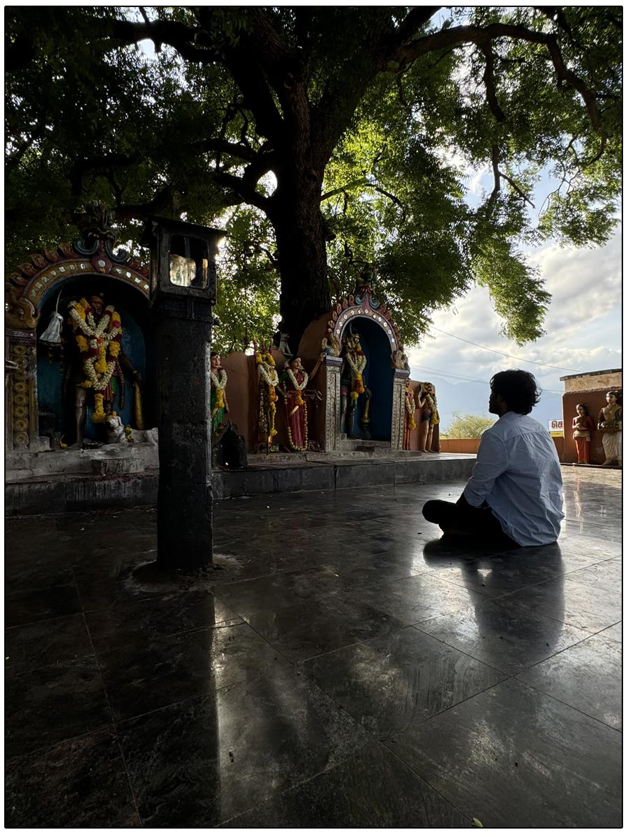 Dhanush visited his ancestral temple in the Theni district of Tamil Nadu