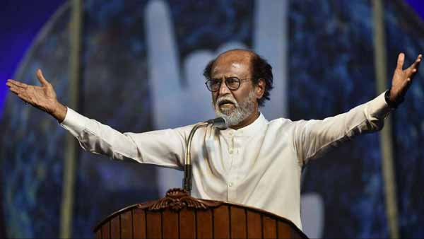 Family members against Rajinikanth's political entry