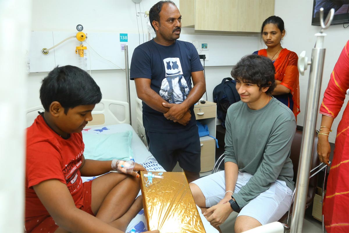 Gautam Spent Quality Time With Kids in the Hospital