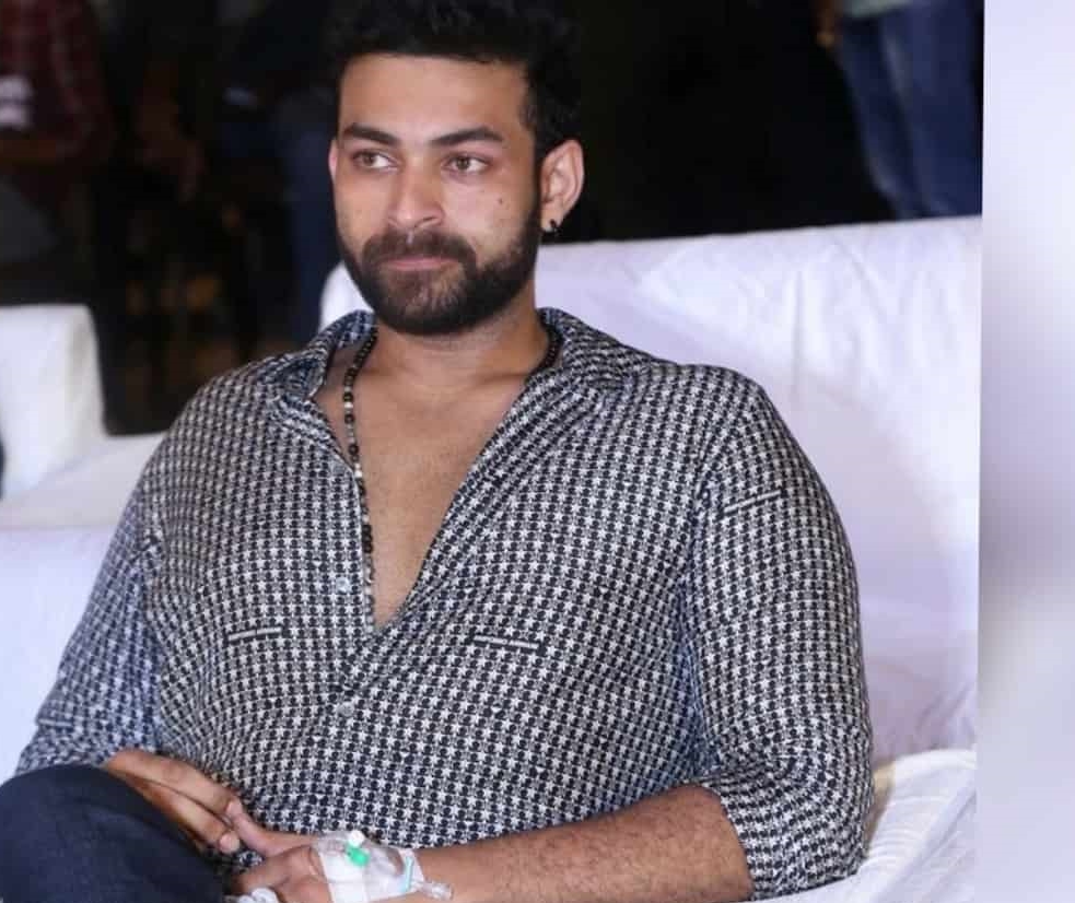 Ghani Promos: What Happened To Varun Tej's Hand | Cinejosh.com