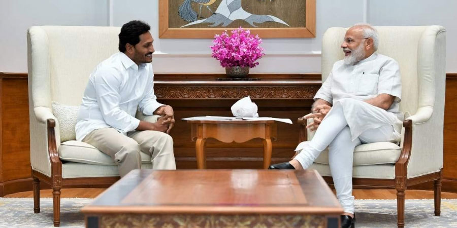 Jagan & Modi Meet on Collapse of 2 Systems & Amaravati CBI Probe!