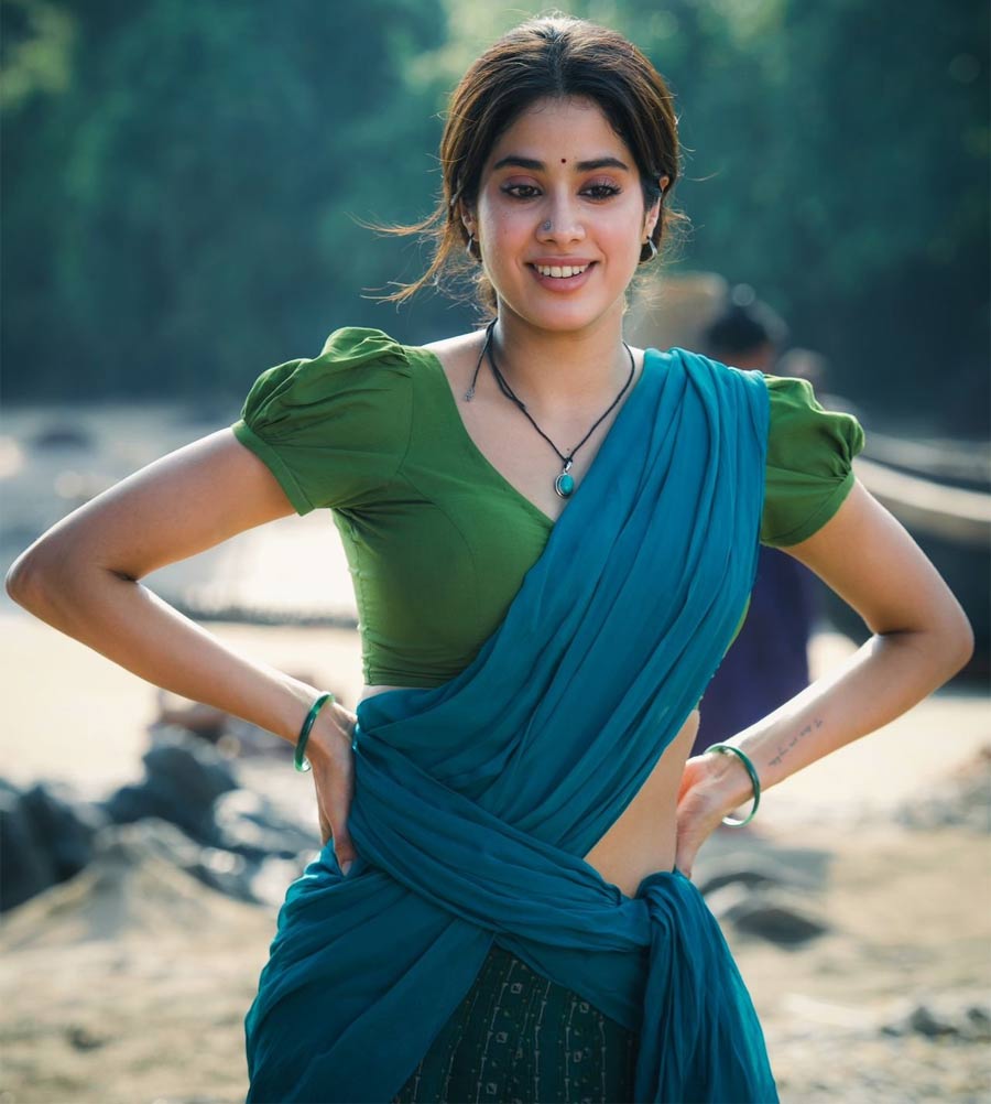 Janhvi Kapoor look from Devara 