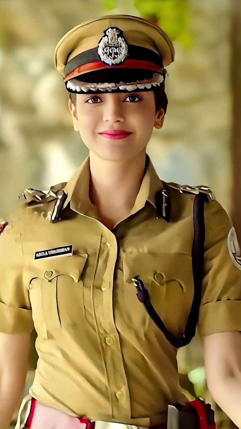 Kajal Agarwal to don Khaki colors