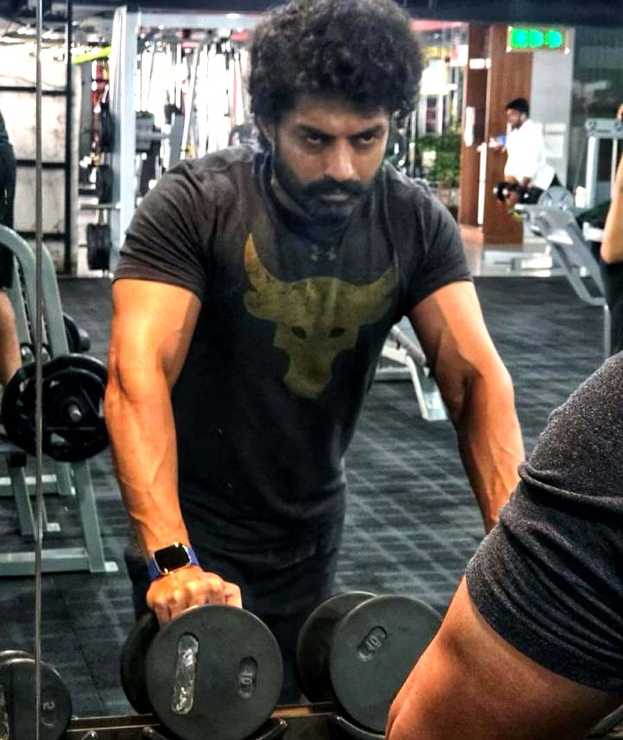 Kalyan Ram is working hard in the gym for 'Devil' film