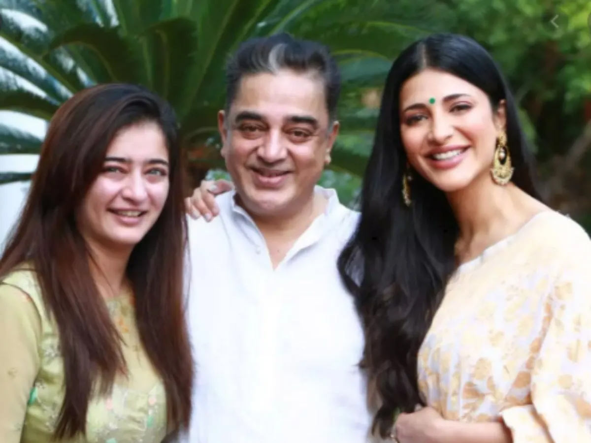 Kamal Haasan with daughters