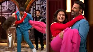 Kofee with Karan: Akshay Kumar lifts Samantha