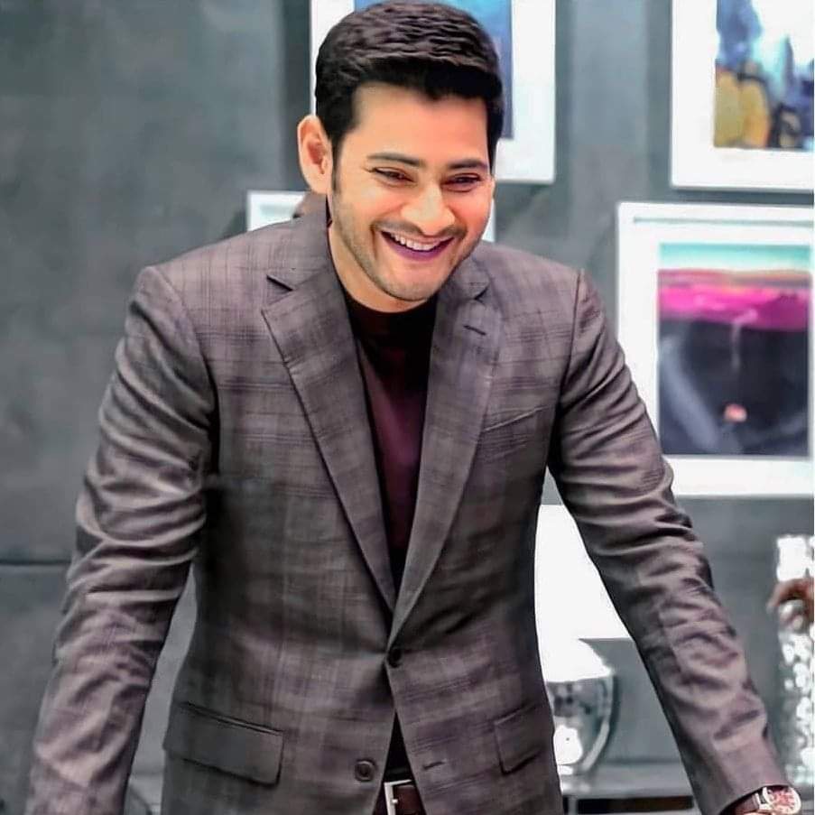 Mahesh Babu blowed by RRR first glimpse